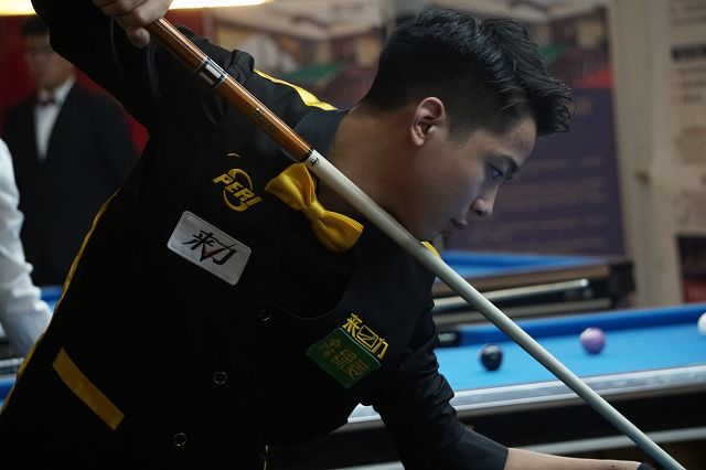 两人以力量 两人以力量