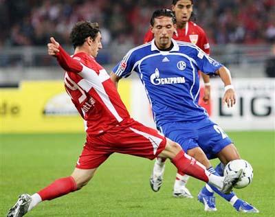 尽管处于劣 尽管处于劣