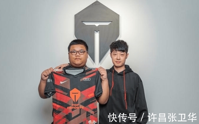 几年不见，女排名宿徐云丽大变样，显得干练沉稳，气质不凡.