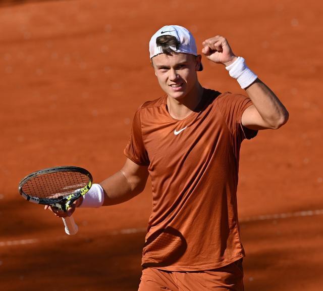 年轻球员称 年轻球员称