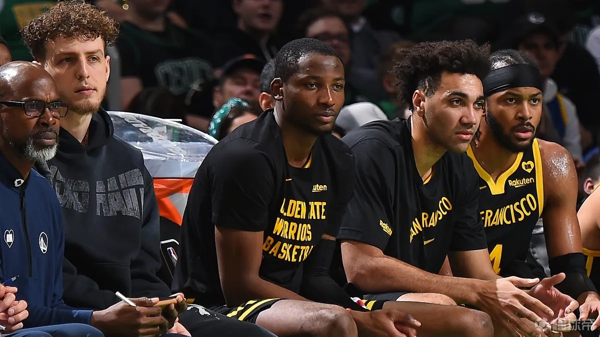 像在向我招 像在向我招