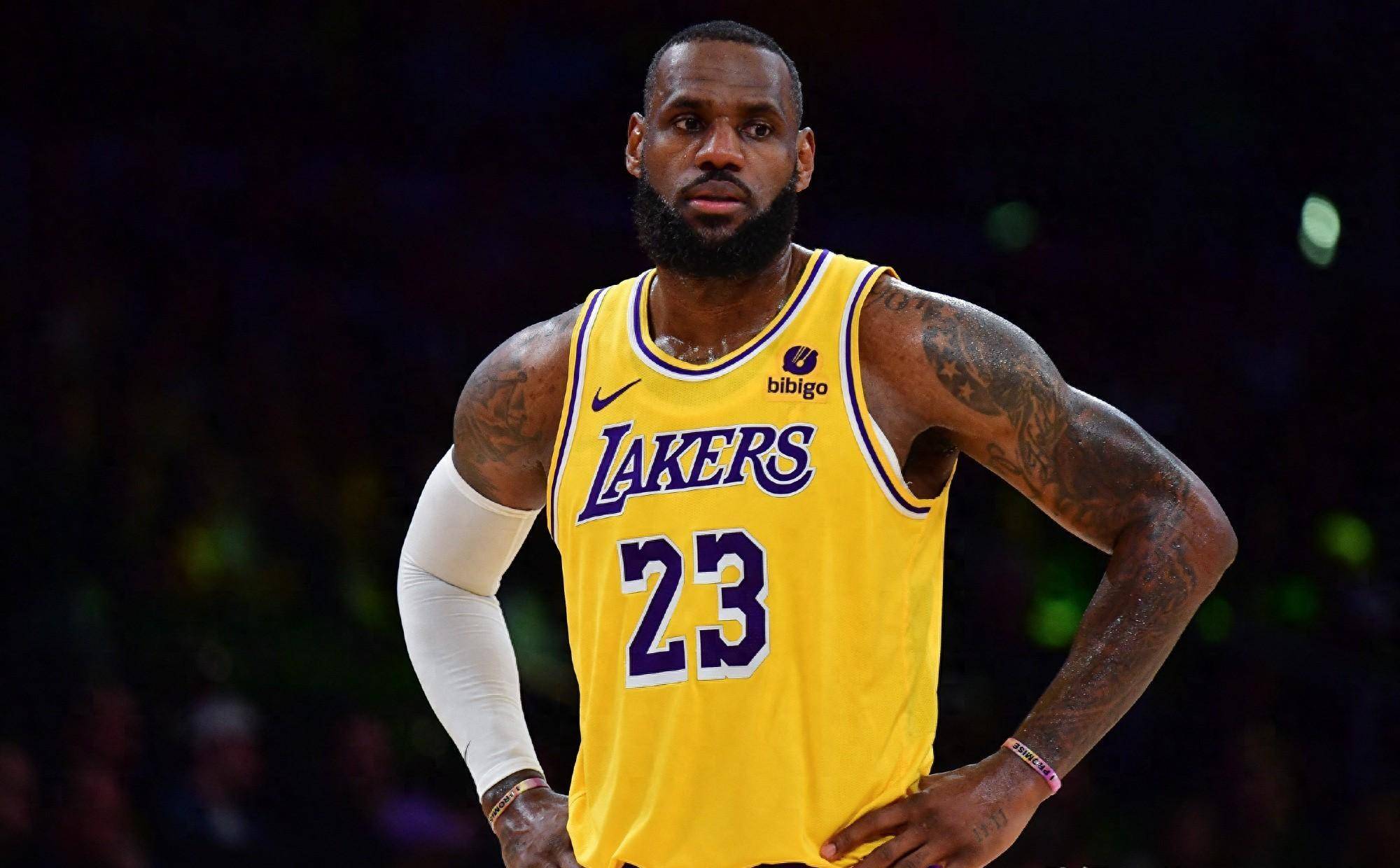 迫使对手交 迫使对手交